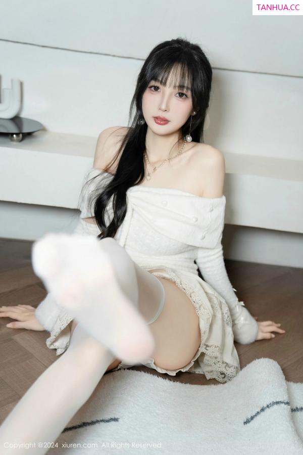 林星阑  [XiuRen]高清写真图 2024.12.25 No.9658 林星阑 丝袜美腿第43张图片